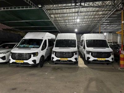 Xe 16 chỗ theo đoàn 