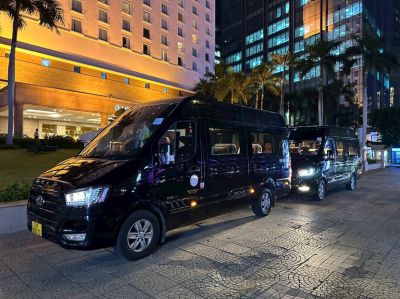 Dcar Limousine 9 chỗ