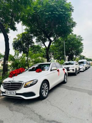 Xe Hoa Mercedes E200 FL Thần Tài 79