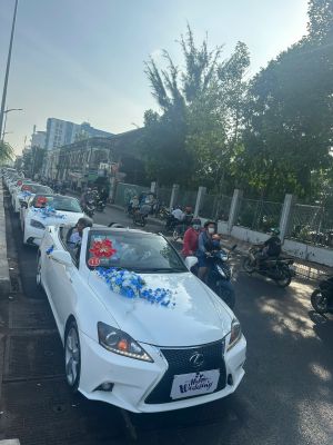 Xe Hoa Mui Trần Lexus Is250