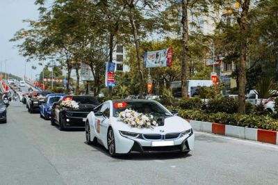 Xe Hoa BMW i8