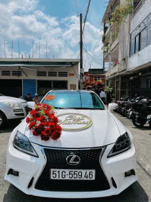 Xe Hoa Mui Trần Lexus Is250