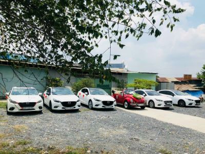 Xe Đoàn Rước Dâu Mazda 3