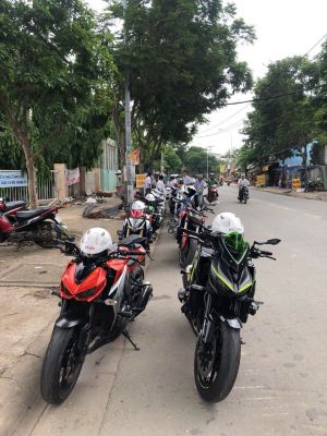 Xe Đoàn Moto dẫn đường