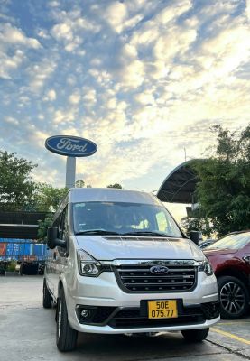 Xe 16 chỗ Fordtransit 