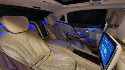 Mercedes S560 Maybach Real Đen