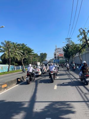 Xe Đoàn Mô Tô Dẫn Đường 