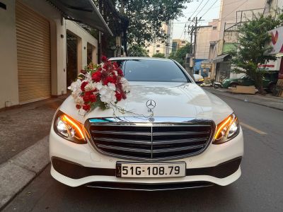 Xe Hoa Mercedes E200 FL Thần Tài 79